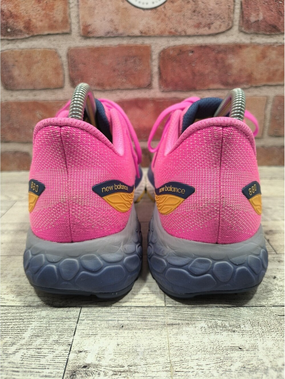 New Balance Fresh Foam X 880v12 Women's Size 9 Pink Running Shoes W880P12 - Picture 6 of 9